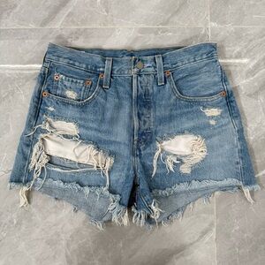 Women’s Levi’s 501 Distressed Ripped Button Fly Jean Shorts 100% Cotton Size 27